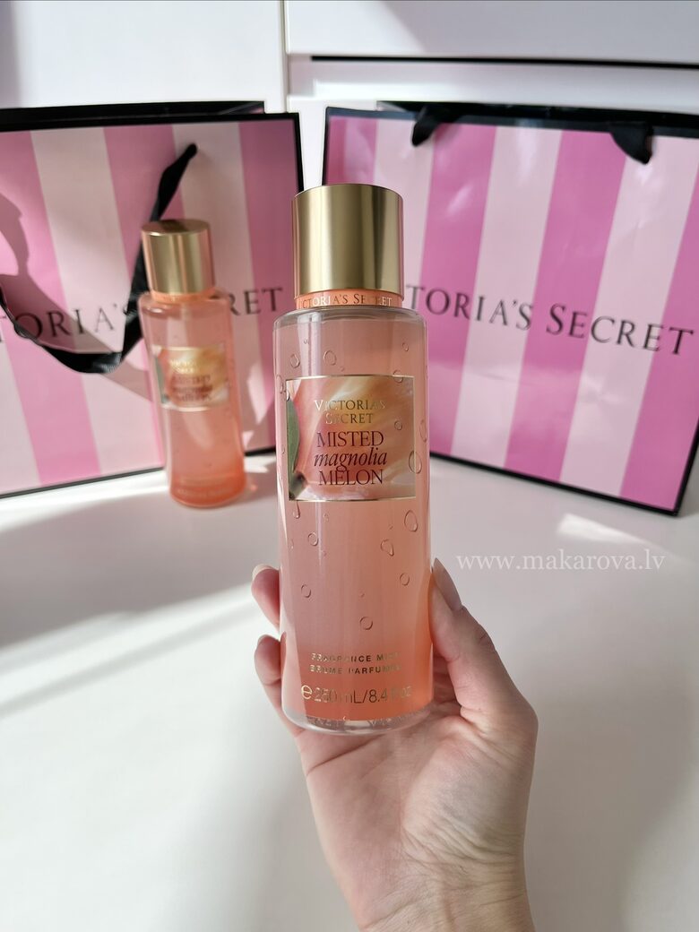 Misted Magnolia Melon parfimēts ķermeņa sprejs (Victoria’s Secret)