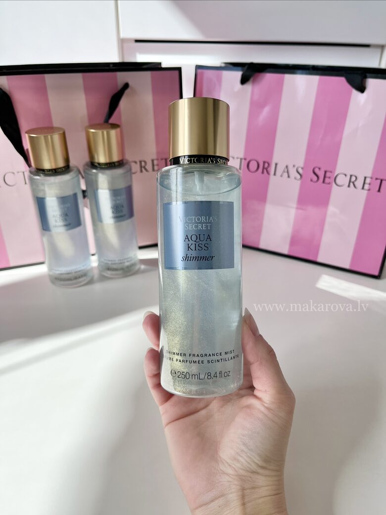 Shimmer Aqua kiss parfimēts ķermeņa sprejs ar spīdumiem (Victoria’s Secret)