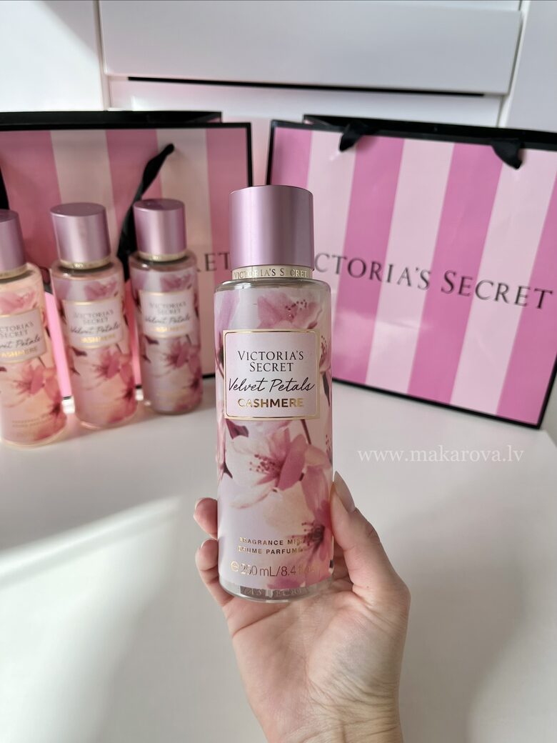 Victoria’s Secret Cashmere Velvet petals parfimēts ķermeņa sprejs