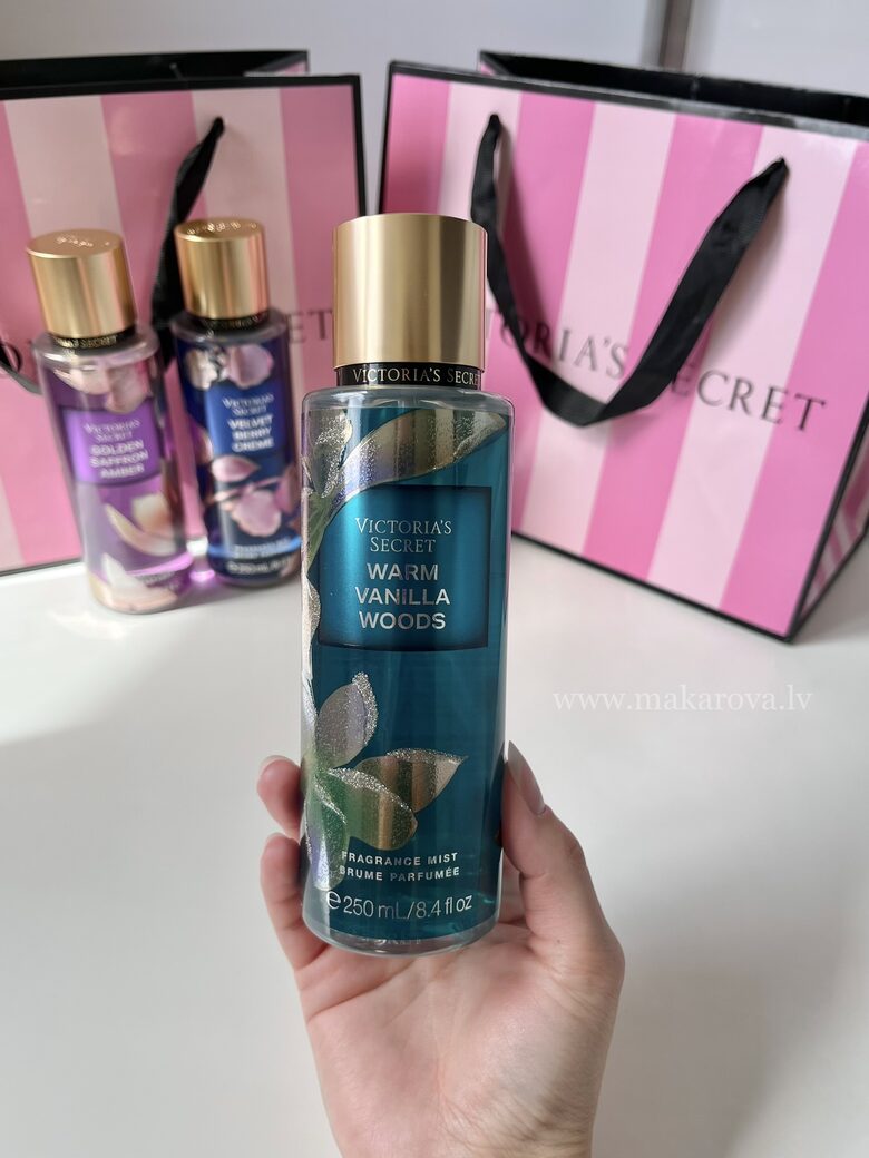 Victoria’s Secret Warm vanilla woods parfimēts ķermeņa sprejs