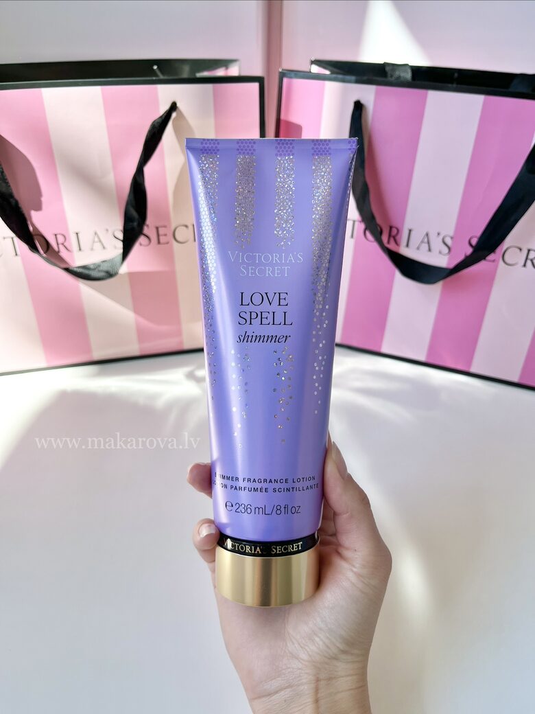 Victoria’s Secret Shimmer Love spell parfimēts ķermeņa losjons ar spīdumiem 236 ml