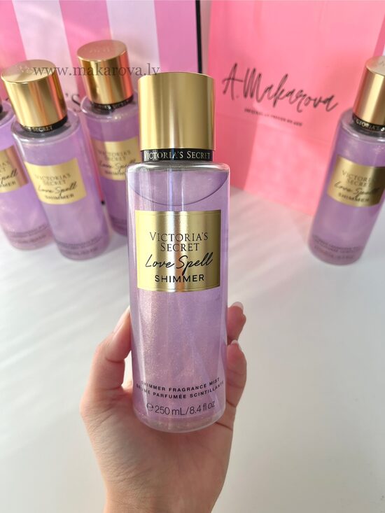 Shimmer Love spell parfimēts ķermeņa sprejs ar spīdumiem (Victoria’s Secret)