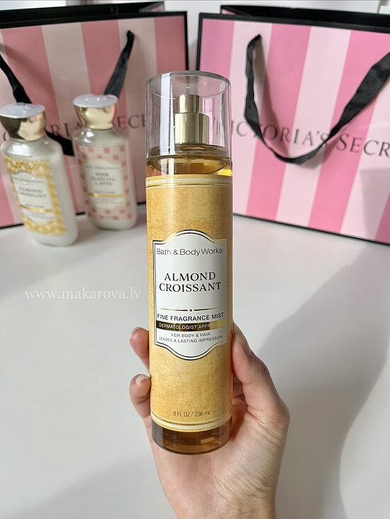 Bath & Body Works Almond croissant ķermeņa sprejs 236 ml