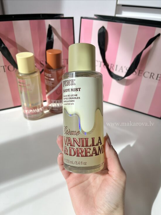 PINK Vanilla & Dreamy Crème parfimēts ķermeņa sprejs