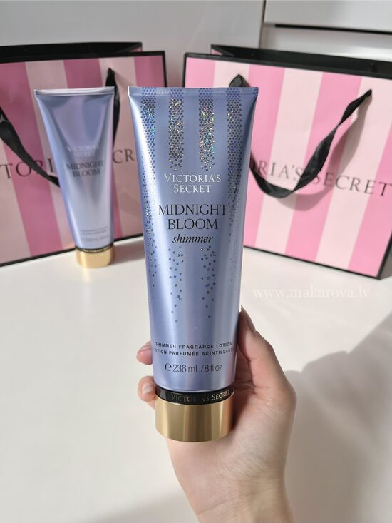 Victoria’s Secret Shimmer Midnight bloom parfimēts ķermeņa losjons ar spīdumiem 236 ml