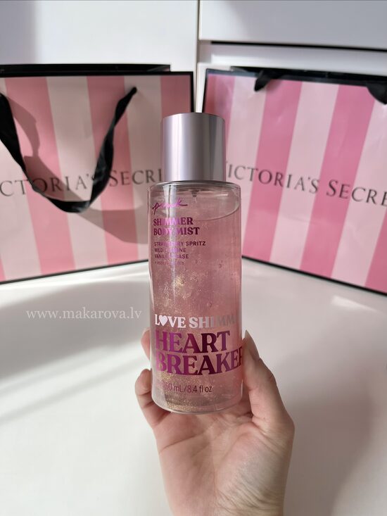 PINK Heartbreaker Shimmer parfimēts ķermeņa sprejs ar spīdumiem