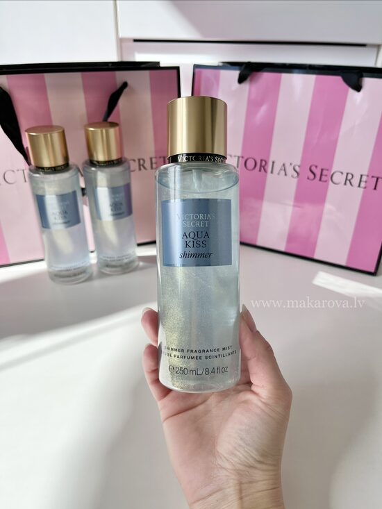 Shimmer Aqua kiss parfimēts ķermeņa sprejs ar spīdumiem (Victoria’s Secret)