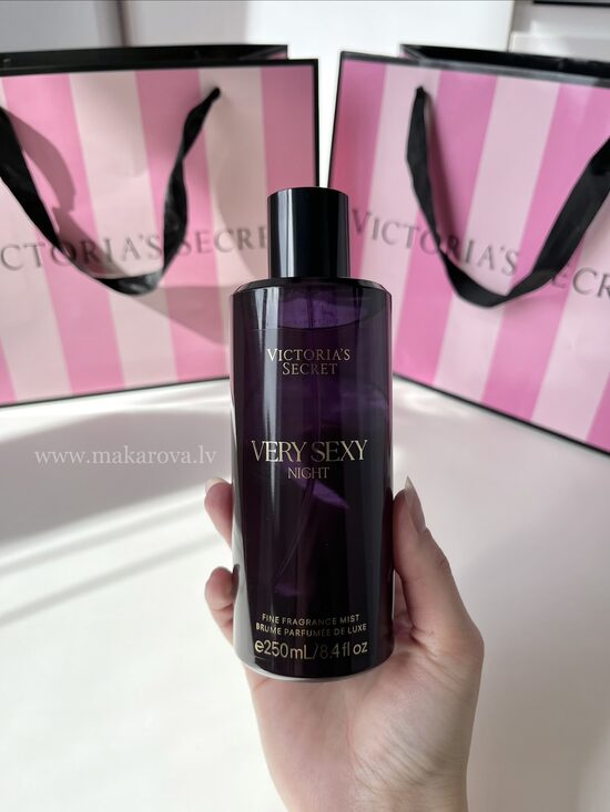 Very sexy Night parfimēts ķermeņa sprejs (Victoria’s Secret)