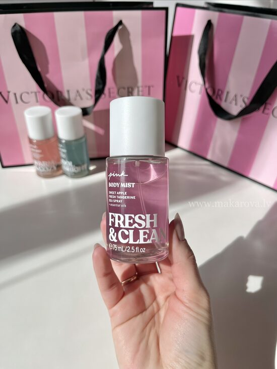 PINK Fresh & Clean parfimēts ķermeņa sprejs
