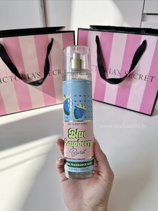 Bath & Body Works Blue Raspberry Burst parfimēts ķermeņa sprejs 236 ml