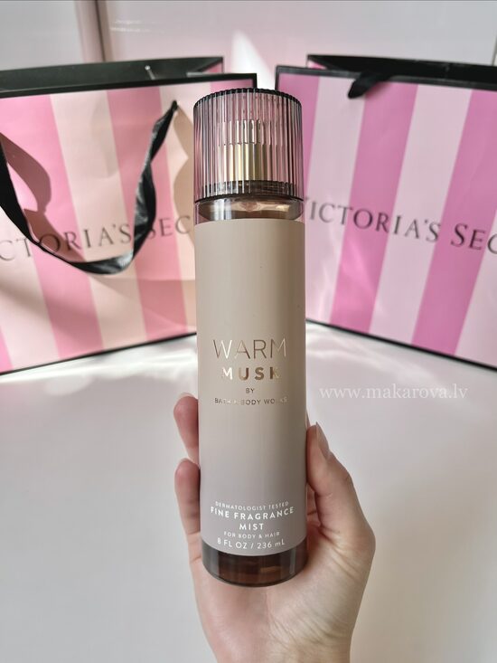 Bath & Body Works Warm musk ķermeņa sprejs 236 ml